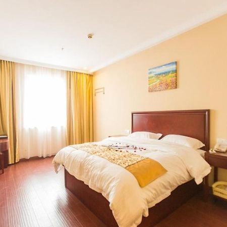Greentree Inn Taizhou New District Hospital Of People' S Hospital Mingliu Express Hotel エクステリア 写真