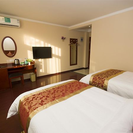 Greentree Inn Taizhou New District Hospital Of People' S Hospital Mingliu Express Hotel エクステリア 写真